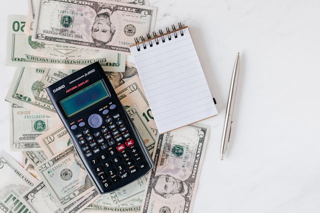 money-with-calculator-notebook-and-pen