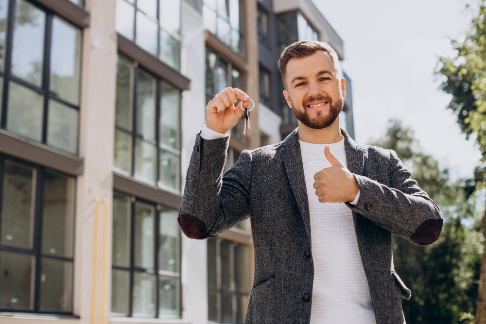 thumbs up property owner